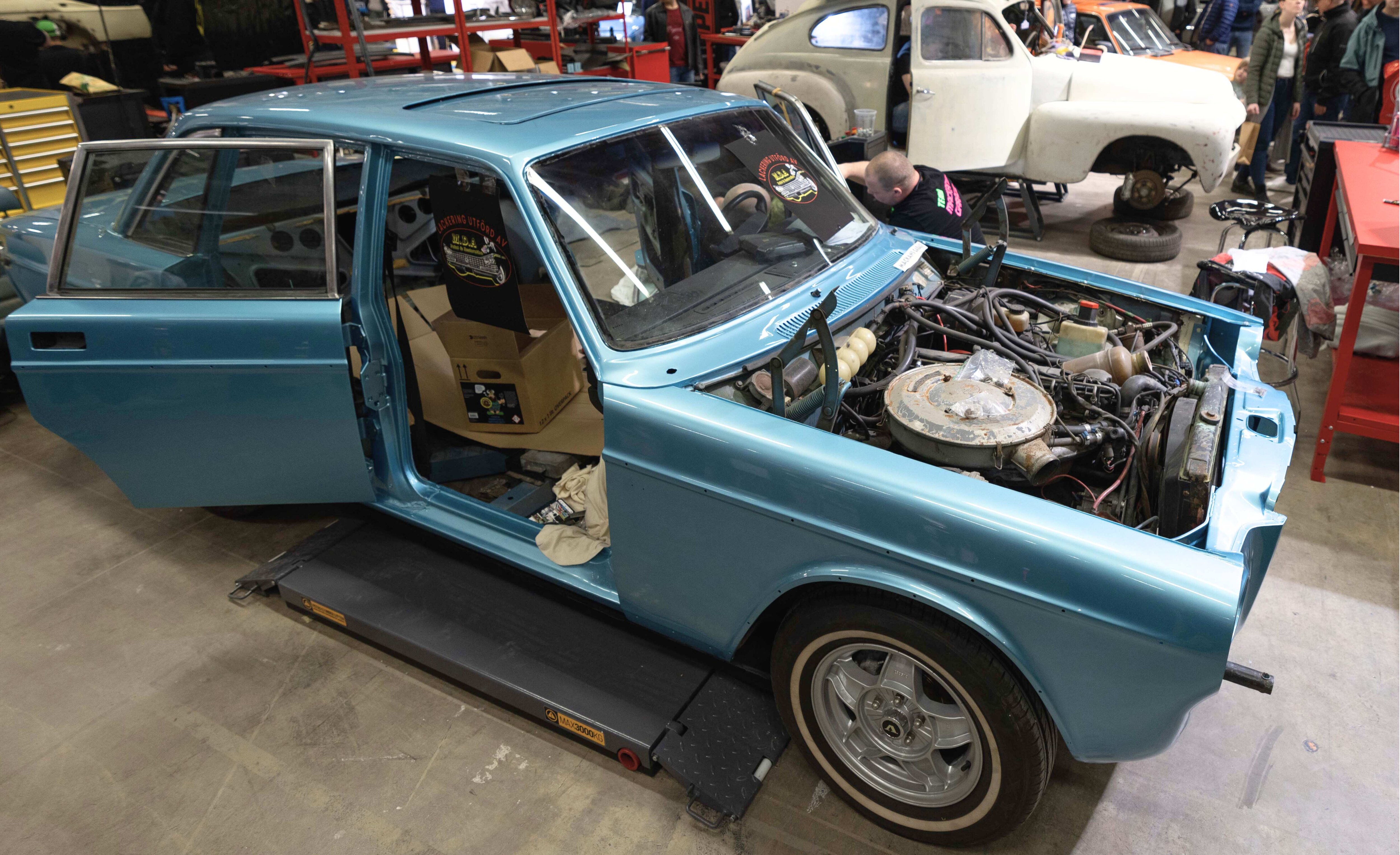 Volvo 164 Mackans Garage